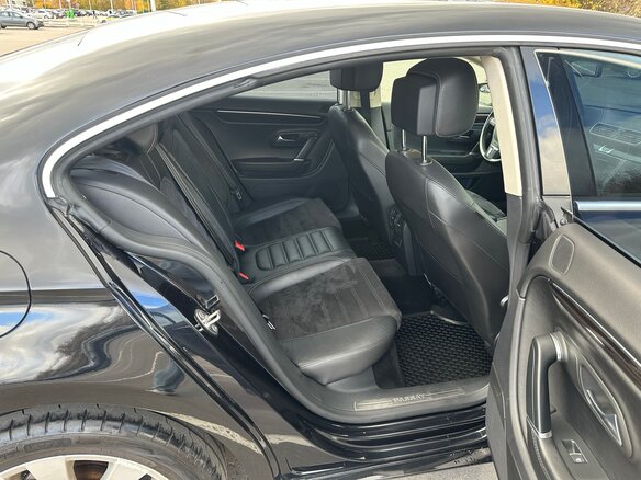 2013 Volkswagen Passat CC I Рестайлинг, чёрный, 1400000 рублей - вид 11