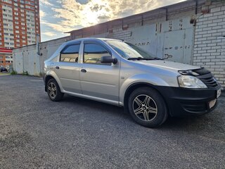 2013 Renault Logan I Рестайлинг, серый, 570000 рублей, вид 5