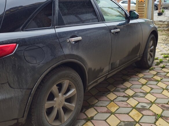 2003 Infiniti FX FX35 I (S50), чёрный - вид 2