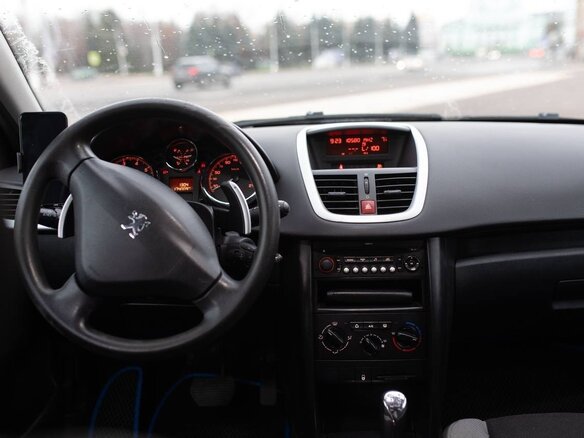 2009 Peugeot 207 I, зелёный, 385000 рублей - вид 15