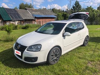 2008 Volkswagen Golf V, белый, 620000 рублей, вид 1