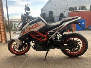 2017 KTM 390 Duke, белый, 450000 рублей, вид 1