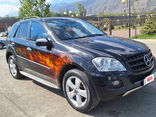 2008 Mercedes-Benz M-Класс 350 II (W164) Рестайлинг, чёрный, 1000000 рублей, вид 2