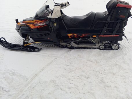 2008 BRP Ski-Doo Skandic 600, чёрный, 900000 рублей, вид 1