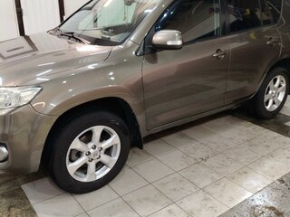 2010 Toyota RAV4 III (XA30) Рестайлинг, золотистый, 1250000 рублей, вид 3
