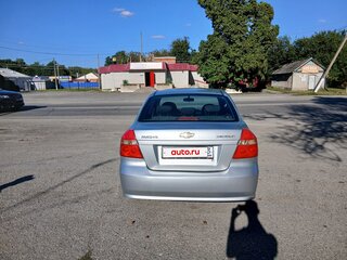 2008 Chevrolet Aveo I Рестайлинг, серебристый, 390000 рублей, вид 4