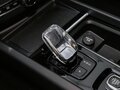 2025 Volvo XC60 II Рестайлинг 2, чёрный - вид 11