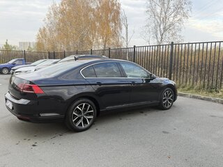 2021 Volkswagen Passat B8 Рестайлинг, чёрный, 2380000 рублей, вид 5