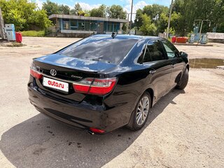 2017 Toyota Camry VII (XV50) Рестайлинг 2, чёрный, 2500000 рублей, вид 4