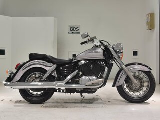 2000 Honda VT 1100, чёрный, 490000 рублей, вид 3