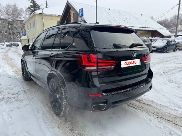 2017 BMW X5 35i III (F15), чёрный, 4200000 рублей - вид 6