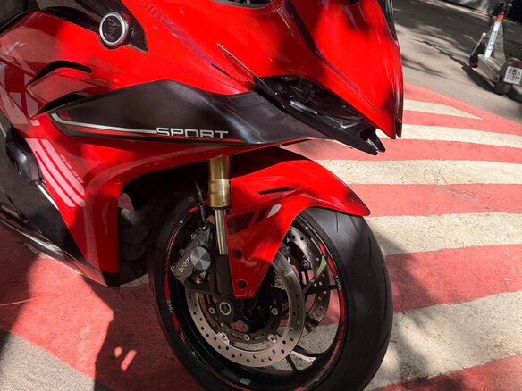 2026 Voge RR660S, красный - вид 4