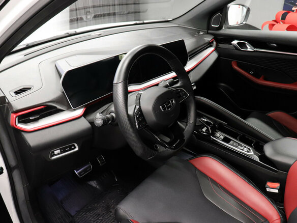 2024 Geely Coolray I Рестайлинг, белый, 2297000 рублей - вид 8