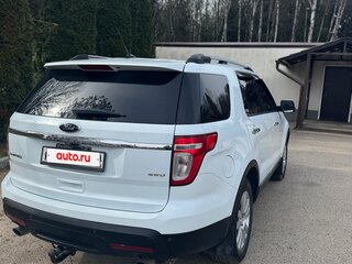 2013 Ford Explorer V, белый, 1750000 рублей, вид 2