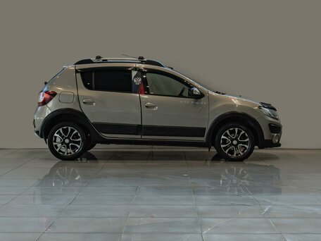 2016 Renault Sandero Stepway II, бежевый, 799544 рублей, вид 5