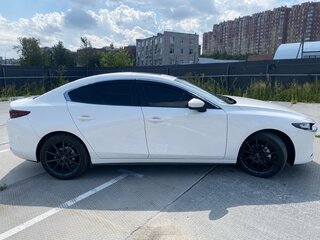 2021 Mazda 3 IV (BP), белый, 2200000 рублей, вид 4