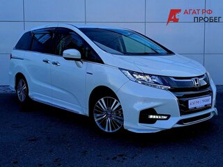 2018 Honda Odyssey V Рестайлинг, белый, 2910000 рублей, вид 3