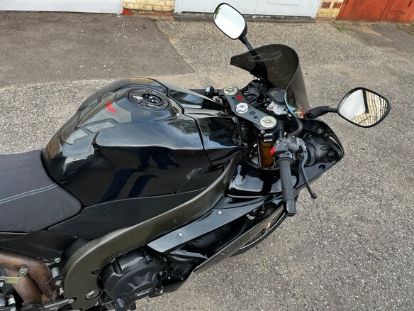2008 Yamaha YZF-R1, чёрный, 630000 рублей - вид 16