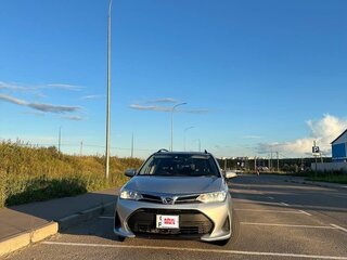 2019 Toyota Corolla Fielder XI (E160, E170) Рестайлинг 2, серебристый, 1450000 рублей, вид 3
