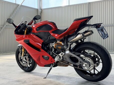 2025 Ducati Panigale V2, красный, 1999999 рублей, вид 5