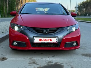 2012 Honda Civic IX, красный, 1150000 рублей, вид 3