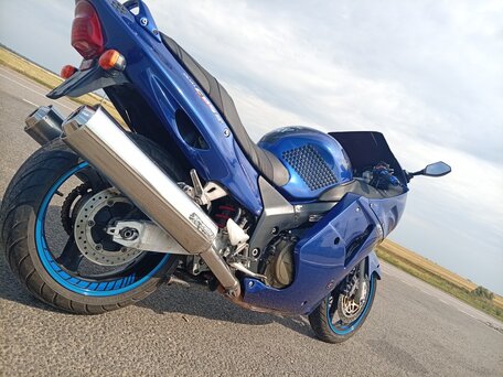 1999 Honda CBR 1100 XX, синий, 405000 рублей, вид 4