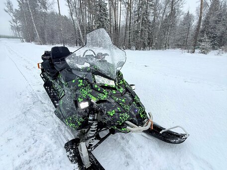 2018 Polaris 800 Titan, чёрный, 1400000 рублей, вид 3