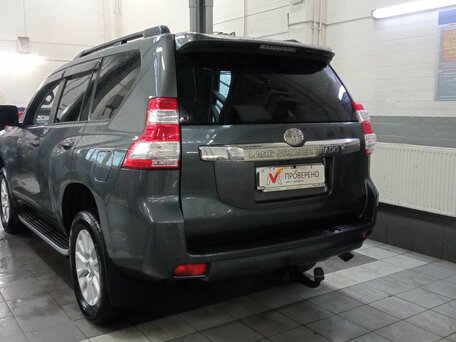 2016 Toyota Land Cruiser Prado 150 Series Рестайлинг 1, серый, 3297000 рублей, вид 4