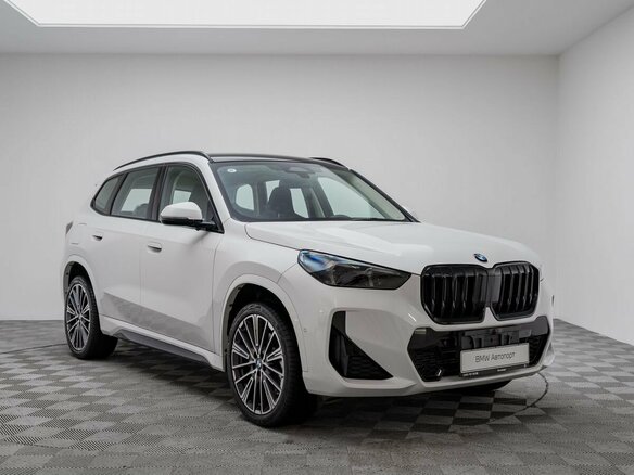 2026 BMW X1 Long 25Li xDrive III (U11/U12), белый, 5990000 рублей - вид 4
