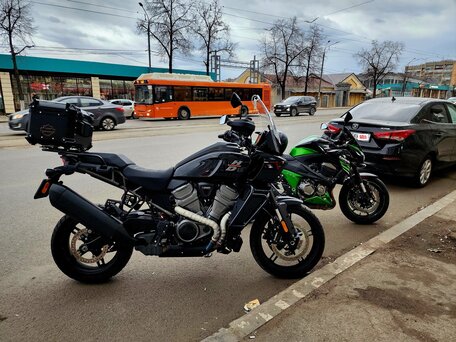 2021 Harley-Davidson Pan America, чёрный, 1130000 рублей, вид 2