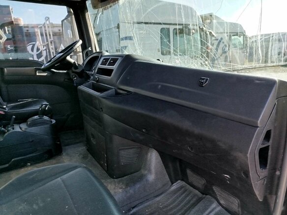2022 Sinotruk Sitrak C7H, белый, 2420000 рублей - вид 4