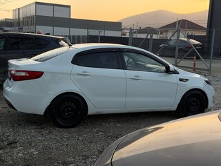 2014 Kia Rio III, белый, 740000 рублей, вид 2