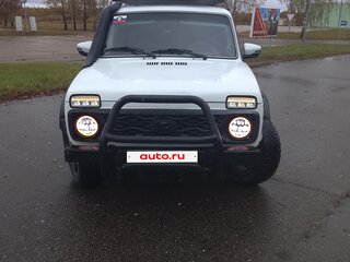 2011 Lada (ВАЗ) 2121 (4x4) I Рестайлинг, белый, 430000 рублей, вид 2