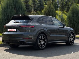 2018 Porsche Cayenne Turbo III, серый, 8899000 рублей, вид 3