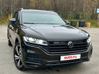 2019 Volkswagen Touareg III, коричневый, 5890000 рублей, вид 4