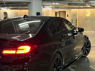 2022 BMW 5 серии 530i xDrive VII (G30/G31/G38) Рестайлинг, чёрный, 4200000 рублей, вид 5