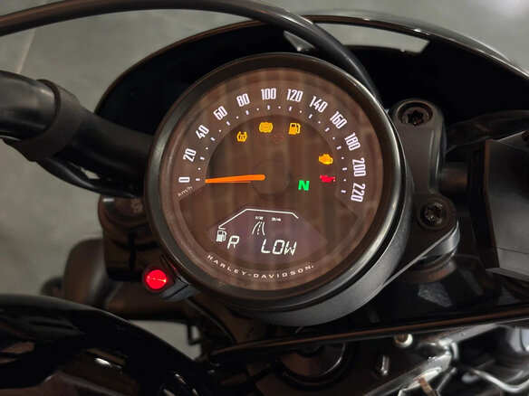 2022 Harley-Davidson Nightster, чёрный, 1400000 рублей - вид 10