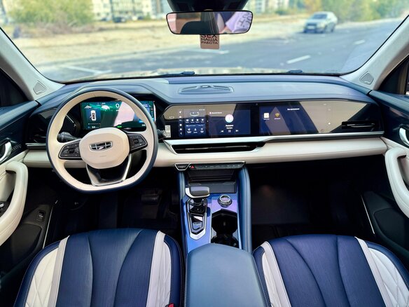 2022 Geely Monjaro (Xingyue L) Hi-P I, серый, 2799000 рублей - вид 10