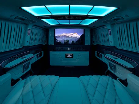 2026 Mercedes-Benz V-Класс Extra Long 300 d экстра длинный III (W447) Рестайлинг 2, чёрный, 19200000 рублей, вид 3