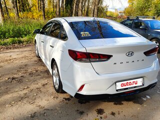 2018 Hyundai Sonata VII (LF) Рестайлинг, белый, 1600000 рублей, вид 4