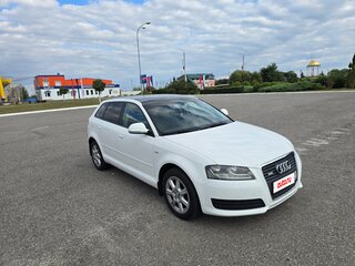 2010 Audi A3 II (8P) Рестайлинг 2, белый, 800000 рублей, вид 3