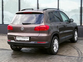 2016 Volkswagen Tiguan I Рестайлинг, коричневый, 1365000 рублей, вид 5