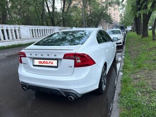 2014 Volvo S60 II Рестайлинг, белый, 1365000 рублей, вид 5