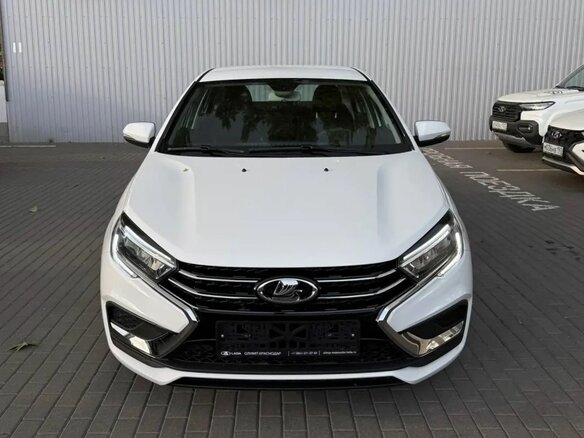 2026 Lada (ВАЗ) Vesta I Рестайлинг (NG), белый, 1855000 рублей - вид 1