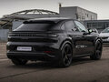2025 Porsche Cayenne S E-Hybrid Coupé III Рестайлинг, чёрный - вид 4