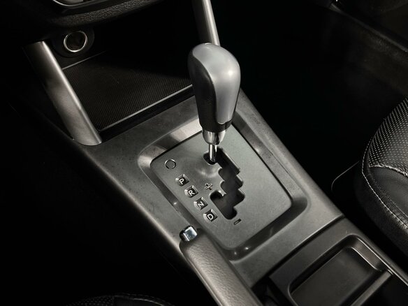 2011 Subaru Forester III Рестайлинг, серый - вид 16