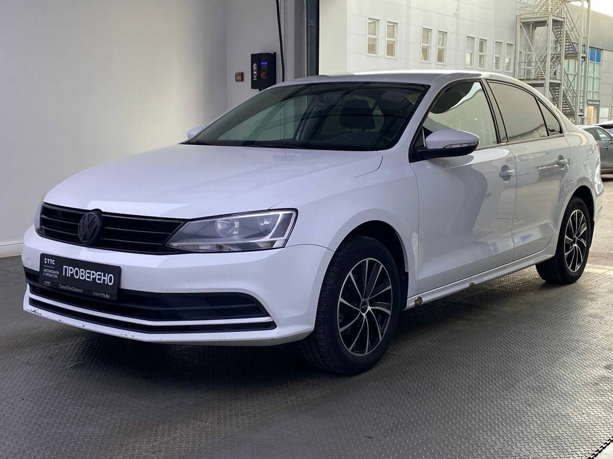 Открыть фотографии: Volkswagen Jetta VI Рестайлинг