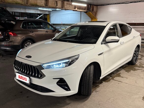 2023 JAC J7 I, белый