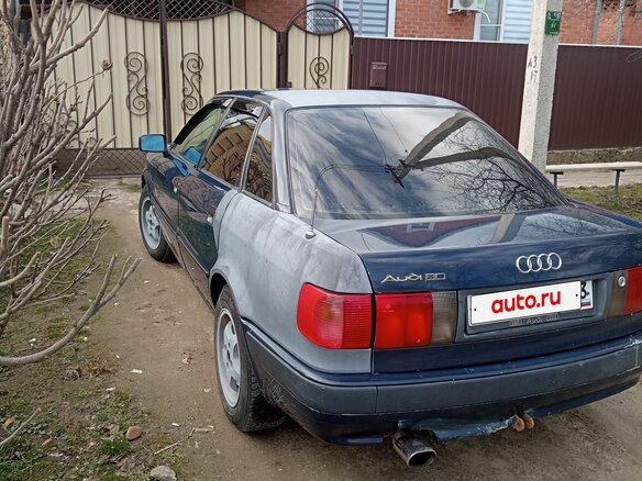 1992 Audi 80 V (B4), синий, 270000 рублей - вид 4