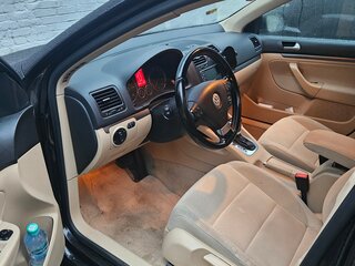 2008 Volkswagen Golf V, чёрный, 750000 рублей, вид 5